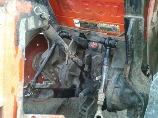 รถไถ่47แรงพร้อมใช้อุปกรณ์มีตัวดันหน้าพาล6โรตารี่ รถพร้อมใช้เครื่องดี รถไถ่47แรงพร้อมใช้อุปกรณ์มีตัวดันหน้าพาล6โรตารี่ รถพร้อมใช้เครื่องดี