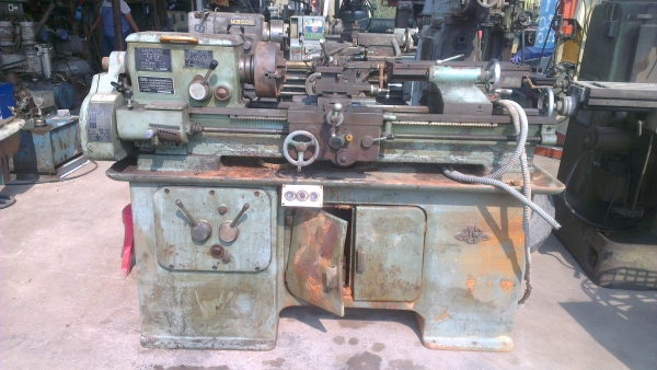 Sell> ขายเครื่องกลึงตั้งโต๊ะ 4 ฟุต ของเก่าเก็บ พร้อมใช้งาน มาซ่อมมอเตอร์ไซร์แจ๋วเลยครับ