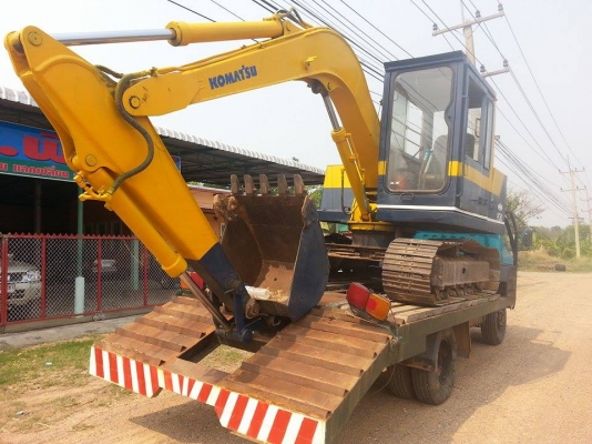 ขายคู่แบคโคKOMATSU PC60-3 พร้อมเทรลเลอร์MITSUBISHI CANTER 90แรง แบคโคเครื่องดี ช่วงล่างดี เอวแน่น ไม่โหลด โซ่ดี บูมอาร์มดี สภาพพร้อมใช้งาน เอกสารใบอินวอร์ย เทรลเลอร์มิทซู เครื่องดี คัชซีสวย ยางดี6เส้น สภาพพร้อมใช้ เอกสารพร้อมโอน สนใจโทร 090-8588220คุณนะ 0