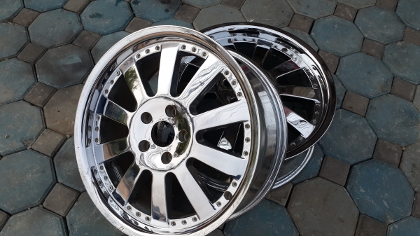 *** มีคู่เดียว *** ขอบ 18 โครเมี่ยม 5รู114