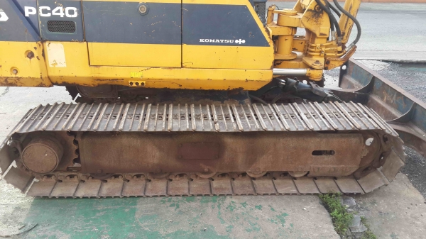 ขายรถแมคโคร Pc40-6 สภาพพร้อมใช้งาน