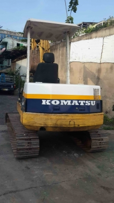 ขายรถแมคโคร Pc40-6 สภาพพร้อมใช้งาน