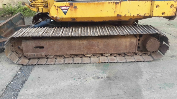 ขายรถแมคโคร Pc40-6 สภาพพร้อมใช้งาน