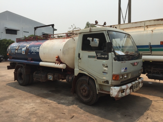 HINO. FB. 120 รถบรรทุกน้ำมัน