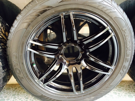 ขายล้อขอบ 20 กว้าง9 et 20. 6รู139พร้อมยางToyo 265-50-20สวยๆครับ