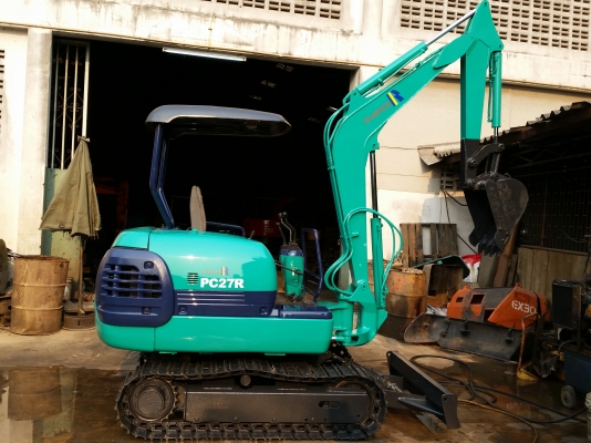 ขาย รถขุด KOMATSU รุ่น PC27R-8-  นำเข้า มือสองญี่ปุ่น คอนโทรลสั้น ปั้มนิ้ว ทำงานไว แทร็กเหล็กสวย มือถือ/LINE ID:0818753444