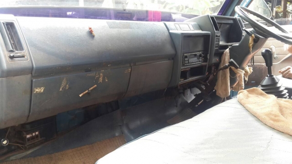 ISUZU. NPR59LU5Mปี38แท้ 115แรง