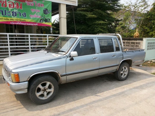 ขาย hiro 4 ประตูทะเบียนเต็มพร้อมโอน ขาย hiro 4 ประตูทะเบียนเต็มพร้อมโอน