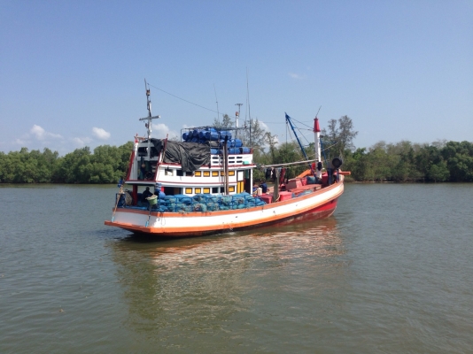 ขายเรืออวนลอย ด่วน ขายเรืออวนลอย ด่วน