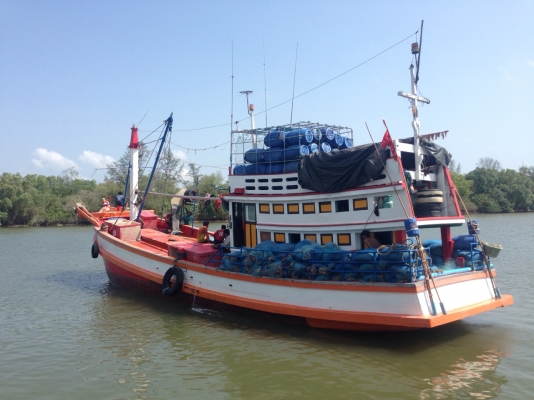ขายเรืออวนลอย ด่วน ขายเรืออวนลอย ด่วน