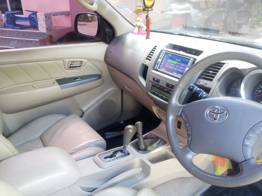 fortuner 3000 cc. 4x4