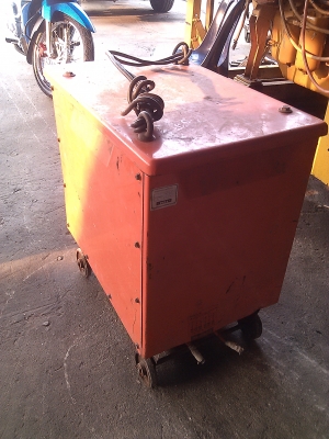 ตู้เชื่อมพลัง 300. หน้าเทา ตู้เชื่อมพลัง 300. หน้าเทา