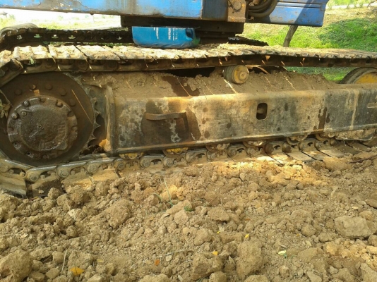 ขายแบคโฮ KOMATSU PC100-2 สภาพพร้อมใช้งาน ราคาถูกครับ ไม่มีเอกสาร