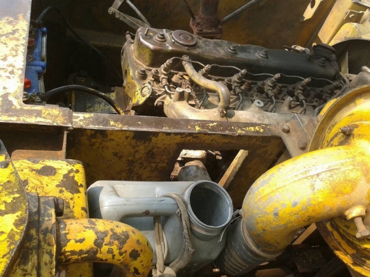 ขายแบคโฮ KOMATSU PC100-2 สภาพพร้อมใช้งาน ราคาถูกครับ ไม่มีเอกสาร