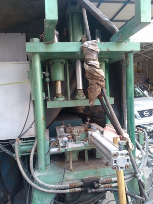 เครื่องปั๊มยาง