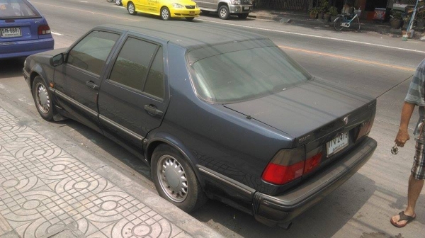 ขายรถยนต์