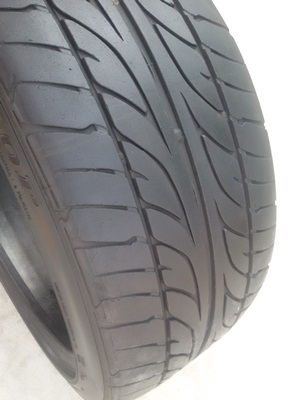 ขายยาง235/40/18 ปี 3011 DUNLOP LM703 1 คู่