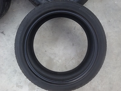 ขายยาง235/40/18 ปี 5010 Continenal Sport 3  1 คู่