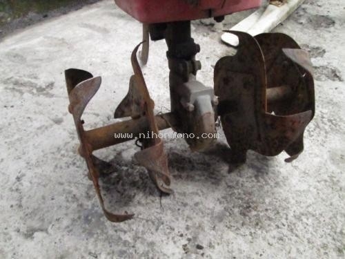 เครื่องพรวนดิน    HONDA     F110  รหัสสินค้า : 14002097    หรือเพิ่มเติมไดที่ www.nihonmono.com