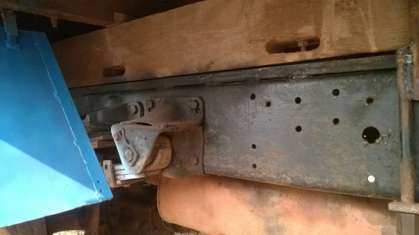 ขาย 6 ล้อ TOYOTA BU87 เครื่อง 14B 115 แรงม้า เกียร์สั้น คัสซีดีไม่บวมไม่หัก มีซับคัสซีเพิ่มความแข็งแรงเพราะเคยติดเครน ทะเบียนพร้อมโอนครับ