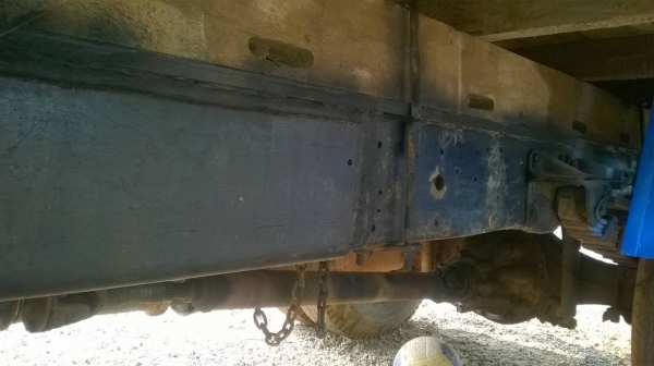 ขาย 6 ล้อ TOYOTA BU87 เครื่อง 14B 115 แรงม้า เกียร์สั้น คัสซีดีไม่บวมไม่หัก มีซับคัสซีเพิ่มความแข็งแรงเพราะเคยติดเครน ทะเบียนพร้อมโอนครับ