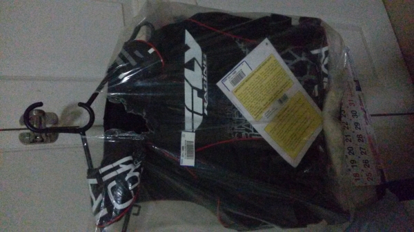 fly racing ชูชีพ นักแข่ง นักขี่ เจทสกี