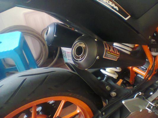 ขายท่อ IXIL คู่ สีดำ ใส่ KTM DUKE 390