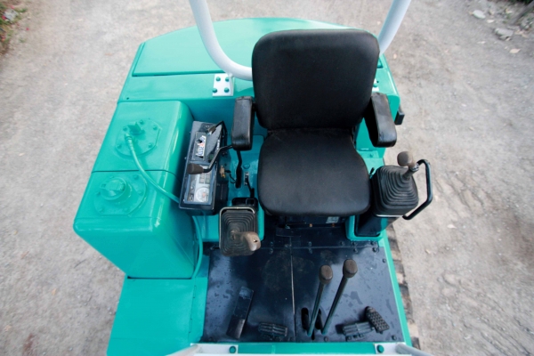 ขายแม็คโคร KUBOTA KX-040 (เทียบเท่า KOMATSU PC40) ติดต่อ 086-775-7900, 086-324-1992 ขายแม็คโคร KUBOTA KX-040 (เทียบเท่า KOMATSU PC40) ติดต่อ 086-775-7900, 086-324-1992