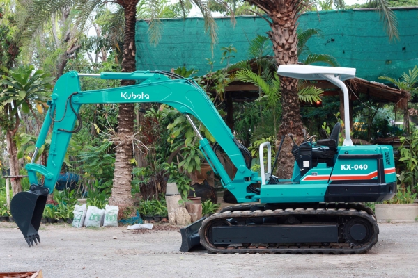 ขายแม็คโคร KUBOTA KX-040 (เทียบเท่า KOMATSU PC40) ติดต่อ 086-775-7900, 086-324-1992 ขายแม็คโคร KUBOTA KX-040 (เทียบเท่า KOMATSU PC40) ติดต่อ 086-775-7900, 086-324-1992