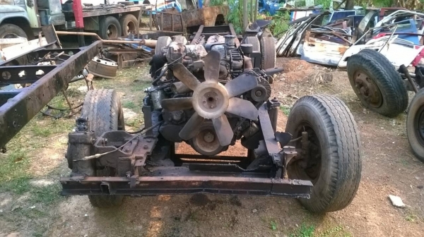 ขายคัสซี HINO KM340 พร้อมเครื่อง 6BD1 165 แรงม้า + เกียร์ เฟืองท้าย คานหน้าครบชุด กระปุกพาวเวอร์ เอกสารเล่มทะเบียนครบครับ