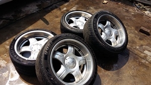 ขายล้อแม็ก6รูขอบ18 กว้าง9นิ้ว