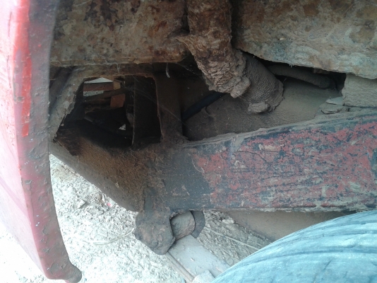 ขาย  isuzu เครื่อง 2200  ขับไกลได้