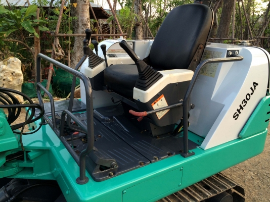 ขายรถแม็คโคร SUMITOMO SH30่JA เก่านอก มี VDO ทดลองขับให้ดู ไม่เคยผ่านการใช้งานในไทย ติดต่อ 086-775-7900, 086-324-1992 ขายรถแม็คโคร SUMITOMO SH30่JA เก่านอก มี VDO ทดลองขับให้ดู ไม่เคยผ่านการใช้งานในไทย ติดต่อ 086-775-7900, 086-324-1992