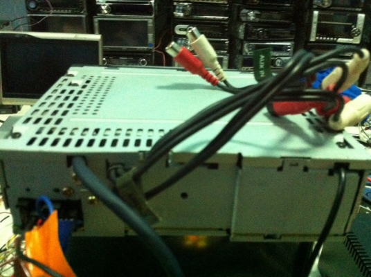 KENWOOD F-CD99 24Bit MP3 CD AUX กราฟฟิก 2ปรีเอ้า คุมกล่องCD มือ2 ญี่ปุ่น KENWOOD F-CD99 24Bit MP3 CD AUX กราฟฟิก 2ปรีเอ้า คุมกล่องCD มือ2 ญี่ปุ่น