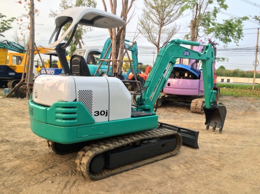 ขายรถขุดแบ็คโฮ IHI 30J (เท่า PC30)มี VDO ทดลองขับให้ดู พร้อมใช้ ไม่เคยผ่านการใช้งานในไทย ติดต่อ 086-775-7900, 086-324-1992 ขายรถขุดแบ็คโฮ IHI 30J (เท่า PC30)มี VDO ทดลองขับให้ดู พร้อมใช้ ไม่เคยผ่านการใช้งานในไทย ติดต่อ 086-775-7900, 086-324-1992