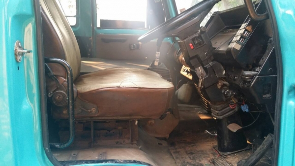 ขาย10ล้อร็อกกี้165แรง เพลาเดียว เครื่องดี แคชซีสวย ยางใหม่ สภาพพร้อมใช้งาน เอกสารพร้อมโอน สนใจโทร 090-8588220คุณนะ 093-3258446คุณบิวตี้ ID:narong498 หรือ www.truck.in.th/498 หรือfb:ณรงค์ ซื้อขายรถมือสอง (เว็บไซต์ส่วนตัว)