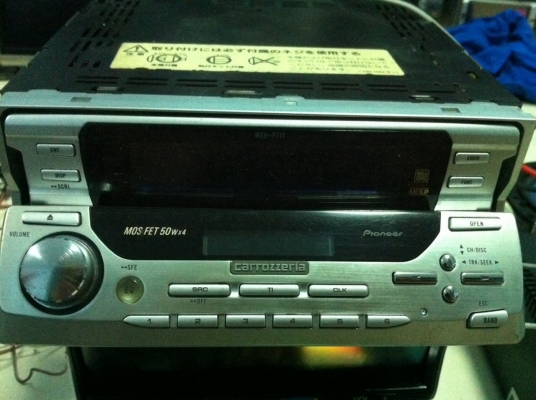 Pioneer MEH-P717 24Bit MD กราฟฟิก สไลด์ไฟฟ้า2ชั้น 1ปรีเอ้า คุมกล่องCD สภาพสวย มือ2 ญี่ปุ่น