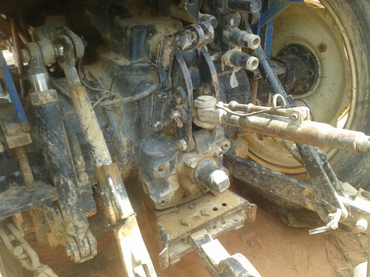 ขายรถไถTS110 มีดันหน้าผาน7 รถ5000กว่าชั่วโมงขาย700000