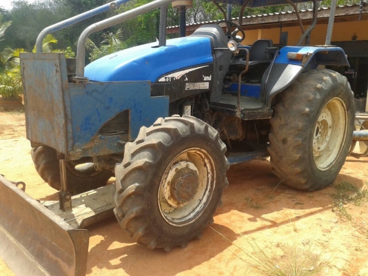 ขายรถไถTS110 มีดันหน้าผาน7 รถ5000กว่าชั่วโมงขาย700000