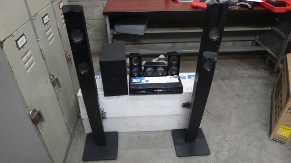 Home Theater Philips BLU-Ray 3 D