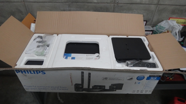 Home Theater Philips BLU-Ray 3 D