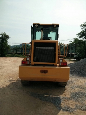 ขายดาวน์ 650000รถตักล้อยาง จีนXGMA สนใจติดต่อ0941580758