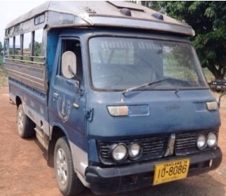 ISUZU ELF 85 HP TD25 รถบรรทุกโดนสาร 4 ล้อกลาง รถสภาพดีสุดๆครับพร้อมใช้งานได้เลย เครื่องยนต์ 85 แรงของนิสสันลงเล่มครบพร้อม เครื่องแรงดีไม่มีเยิ้ม หัวเก๋งไม่ผุภายในเก๋งคอนโซลสวยครบ พวงมาลัยธรรมดา ช่วงล่างคัชซีไม่ผุไม่บวม ยางสภาพดี 60\% พร้อมใช้งาน เอกสารทะเบ ISUZU ELF 85 HP TD25 รถบรรทุกโดนสาร 4 ล้อกลาง รถสภาพดีสุดๆครับพร้อมใช้งานได้เลย เครื่องยนต์ 85 แรงของนิสสันลงเล่มครบพร้อม เครื่องแรงดีไม่มีเยิ้ม หัวเก๋งไม่ผุภายในเก๋งคอนโซลสวยครบ พวงมาลัยธรรมดา ช่วงล่างคัชซีไม่ผุไม่บวม ยางสภาพดี 60\% พร้อมใช้งาน เอกสารทะเบ