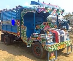 ขายด่วน รถบรรทุกอีแต๋น 6 ล้อดั๊มพ์ กระบะดั๊มพ์เหล็กคอกสูงเกษตรความยาว 3.20 เมตรต่อดั๊มพ์ใหม่เอี่ยม เครื่องยนต์ 85 แรงของหกล้อ ISUZU ช่วงล่างใหญ่คัชซีหน้า 6 ชุดคานหน้ากับเฟืองท้ายของรถหกล้อ ISUZU TL สภาพดีสุดๆครับ ช่วงล่างแน่นยางสภาพดีพร้อมบรรทุกหนักได้เลย