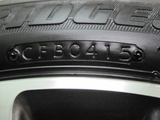 ขายล้อแม็กป้ายแดง HONDA JAZZ ตัว TOP พร้อมยางขอบ 16 ยางผลิตปี 15 ขายล้อแม็กป้ายแดง HONDA JAZZ ตัว TOP พร้อมยางขอบ 16 ยางผลิตปี 15