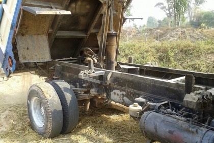 **ขายแล้วครับขอบคุณ Truck2hand ขาย HINO-195สิงไฮเทค 6ล้อดั้มดิน5คิว ประกอบ HINO FD2HJA HO7D-195HP เครื่องเดิม เกียร์เดิม เครื่องดี แรงดี เกียร์ดีเข้าง่าย ช่วงล่างใหญ่ Fหน้า-หลัง คัสซีดี ไม่ปะไม่ดาม กระบะดั้มเหล็ก5ตัน3.60ม.สภาพดี พื้นดีข้างดีไม่ **ขายแล้วครับขอบคุณ Truck2hand ขาย HINO-195สิงไฮเทค 6ล้อดั้มดิน5คิว ประกอบ HINO FD2HJA HO7D-195HP เครื่องเดิม เกียร์เดิม เครื่องดี แรงดี เกียร์ดีเข้าง่าย ช่วงล่างใหญ่ Fหน้า-หลัง คัสซีดี ไม่ปะไม่ดาม กระบะดั้มเหล็ก5ตัน3.60ม.สภาพดี พื้นดีข้างดีไม่