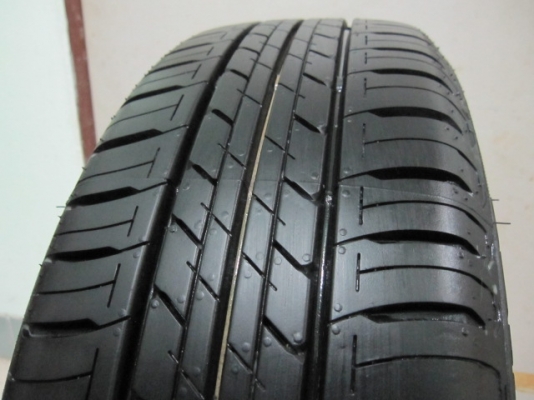 ขายยางติดรถป้ายแดง Bridgestone ยางปลายปี 14 ขนาด 185 60R 15