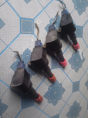ขายคอยล์้honda jazz ,city ของแท้ถอด ตัวVITECตัวสั้นติดต่อ 0812343465