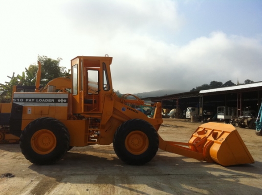 ขายรถตัก KOMATSU 510 มีหลายคัน ขายรถตัก KOMATSU 510 มีหลายคัน