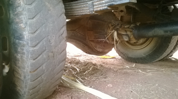 ***หกล้อดัมพ์***NPR100แรง//JAANPR59LK รหัส 4BC2 ปี 42 ยาง8.25  โทรหาลุงโหนก 081 074 5778 จ้า